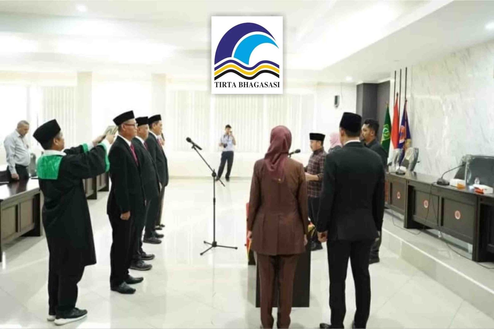 Bupati Bekasi Ade Lantik Pejabat Baru Perumda Tirta Bhagasasi, Momentum Penguatan Profesionalisme dan Pelayanan Publik Air Bersih