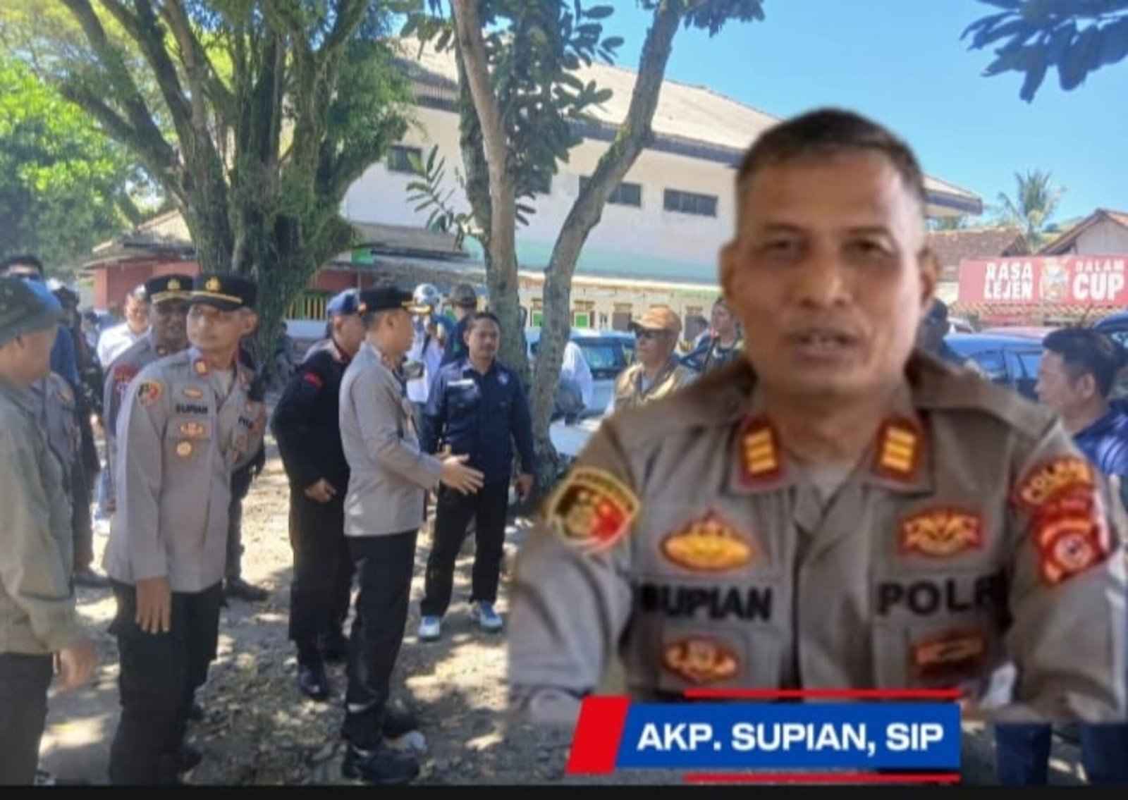 Kapolres Tasikmalaya AKBP Dr Wahyu Saat Patroli Mengunjungi Pantai Sindangkerta